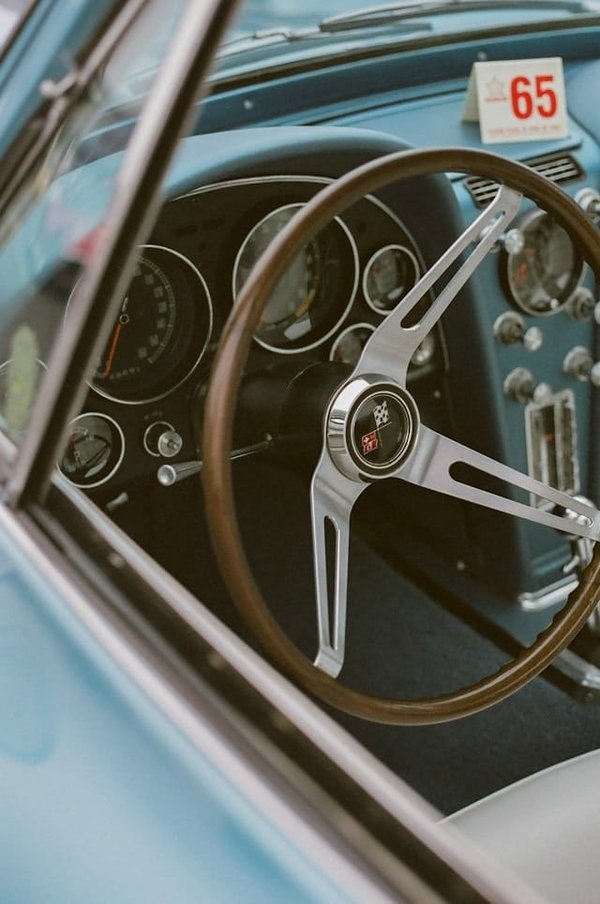 How Does the Use of Lightweight Materials in Car Manufacturing Influence Fuel Consumption and Performance?